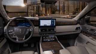 2024 Lincoln Lincoln Navigator Internal Image 2